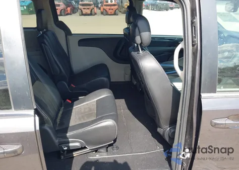 2019 Dodge Grand Caravan Sxt from USA, damaged, VIN 2C4RDGCG6KR800131